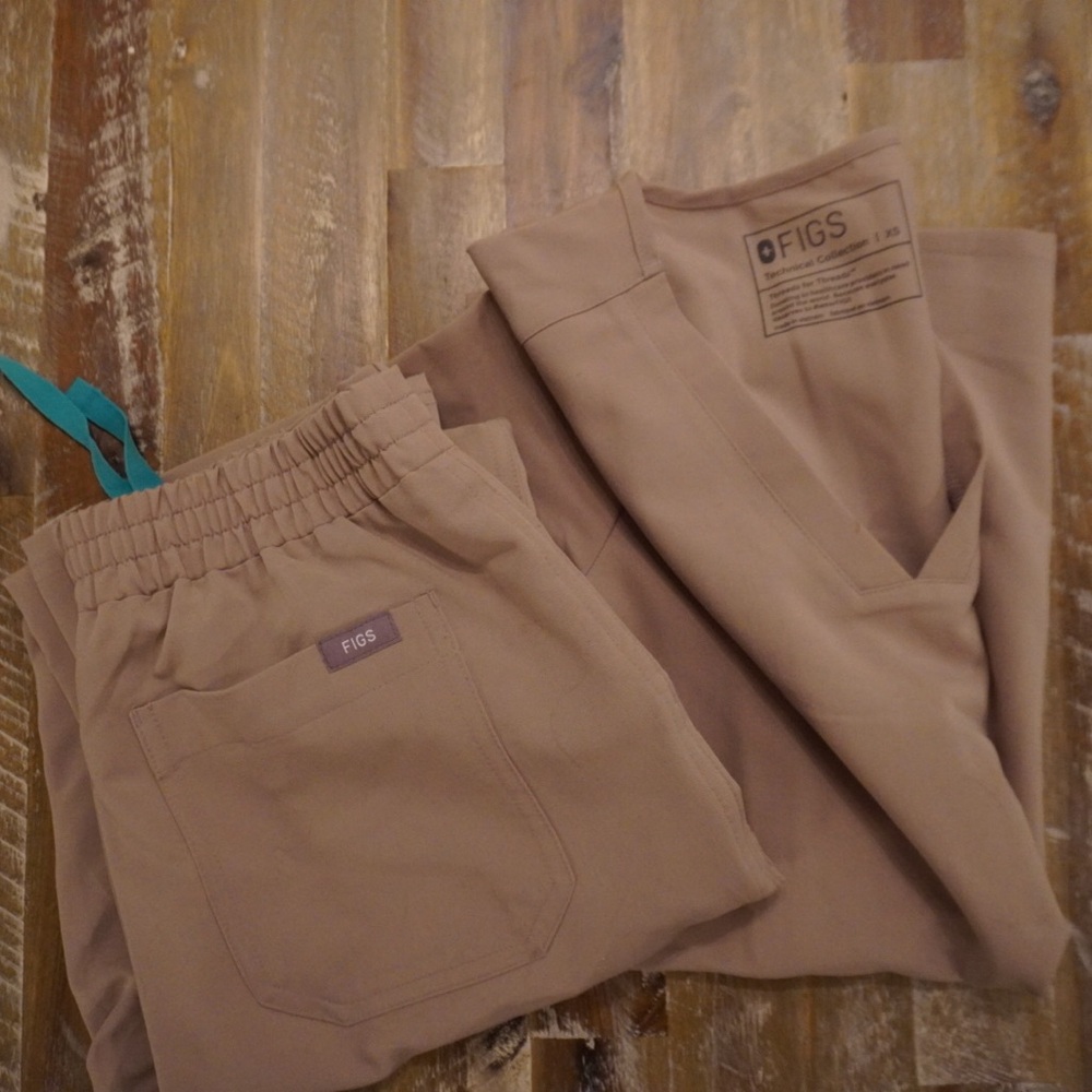 FIGS Beige Scrub Set